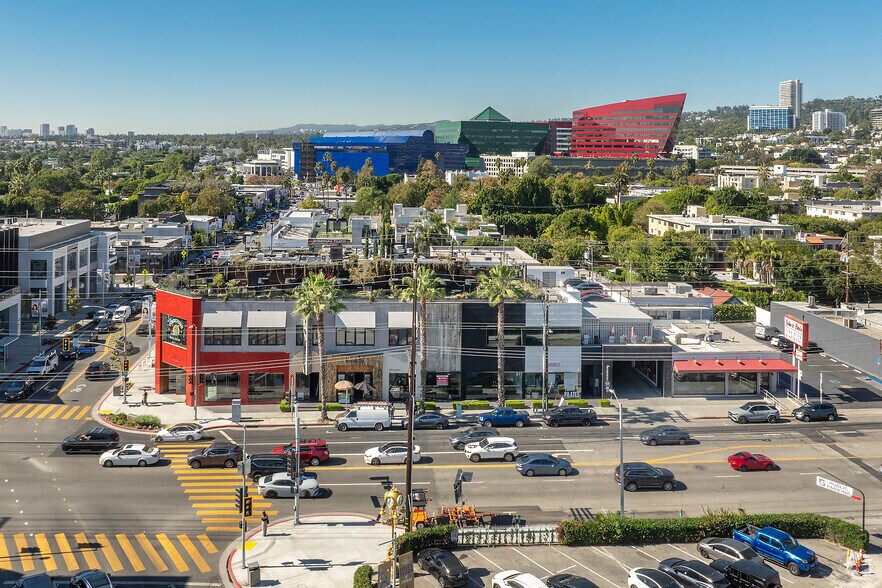 More Photos Of 8501-8511 Melrose Ave & 603-615 La Cienega Blvd, West Hollywood Storefront For Lease