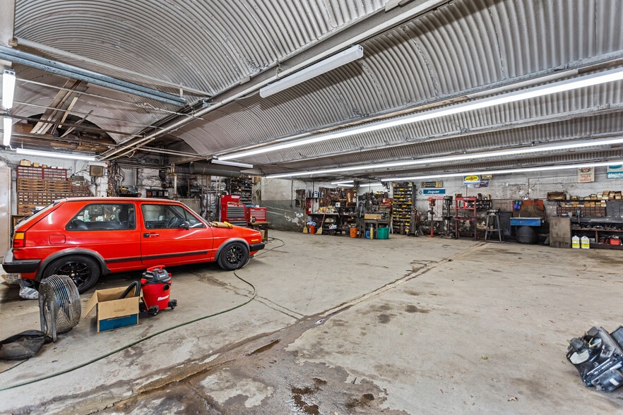 More Photos Of 307 Paterson Ave, East Rutherford Auto Repair For Sale