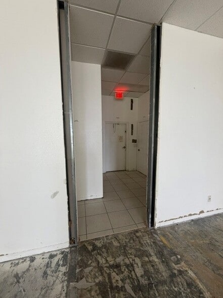 More Photos Of 447 Cape Coral Pky E, Cape Coral Storefront Retail Office For Lease