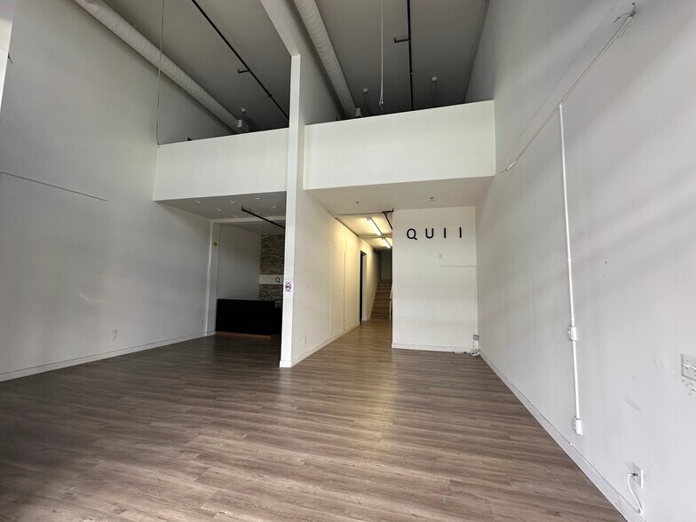 More Photos Of 1013 Crocker St, Los Angeles Storefront Retail Office For Lease
