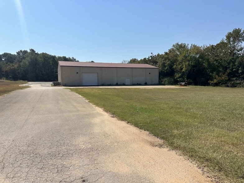 Primary Photo Of 9874 County Road 2228 rd, Whitehouse Showroom For Sale