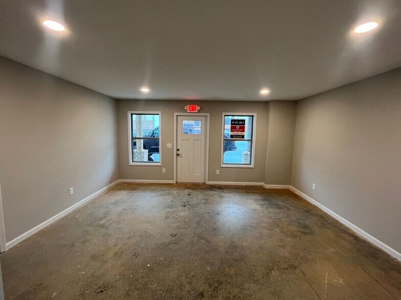 More Photos Of 94 Stones River Pl, Jasper Industrial For Sale
