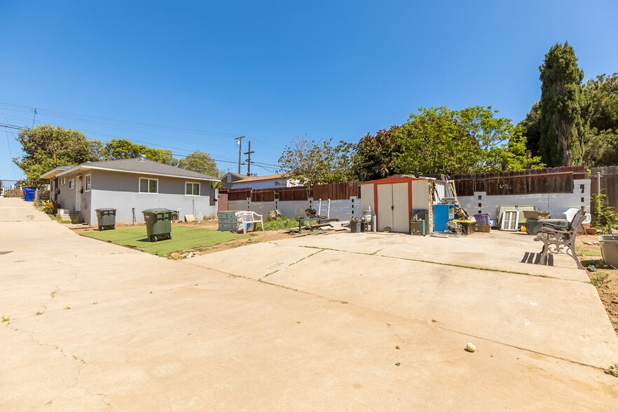 More Photos Of 1426-1434 E 16th St, National City Apartments For Sale