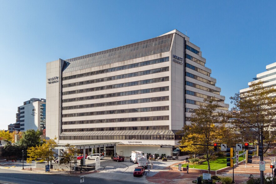 More Photos Of 1 Bethesda Metro Ctr, Bethesda Hotel For Lease