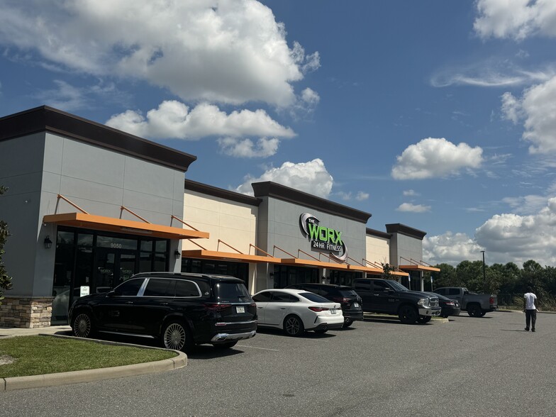 More Photos Of 9070 Progress Blvd, Riverview General Retail For Lease