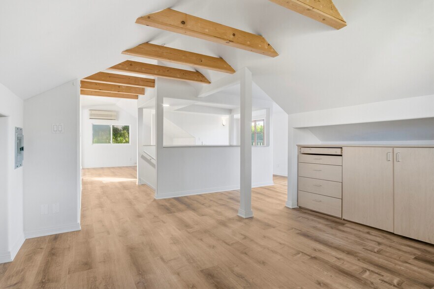 More Photos Of 301-303 N Hudson Ave, Pasadena Apartments For Sale