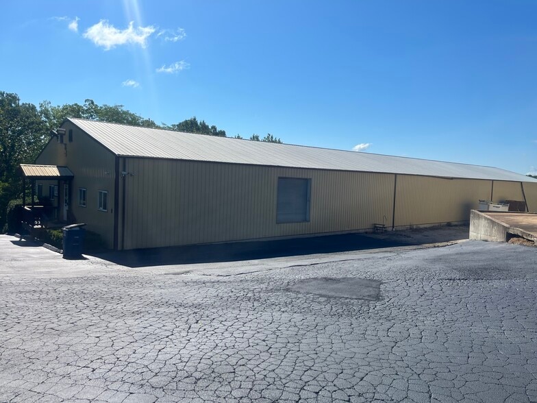 More Photos Of 846 State Highway AT, Villa Ridge Warehouse For Lease