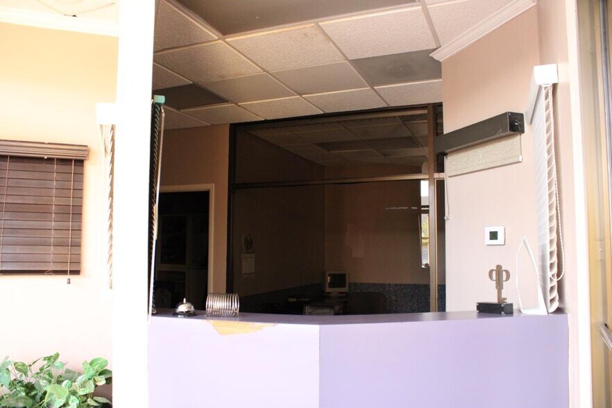 More Photos Of 11020 Argal Ct, El Paso Warehouse For Sale