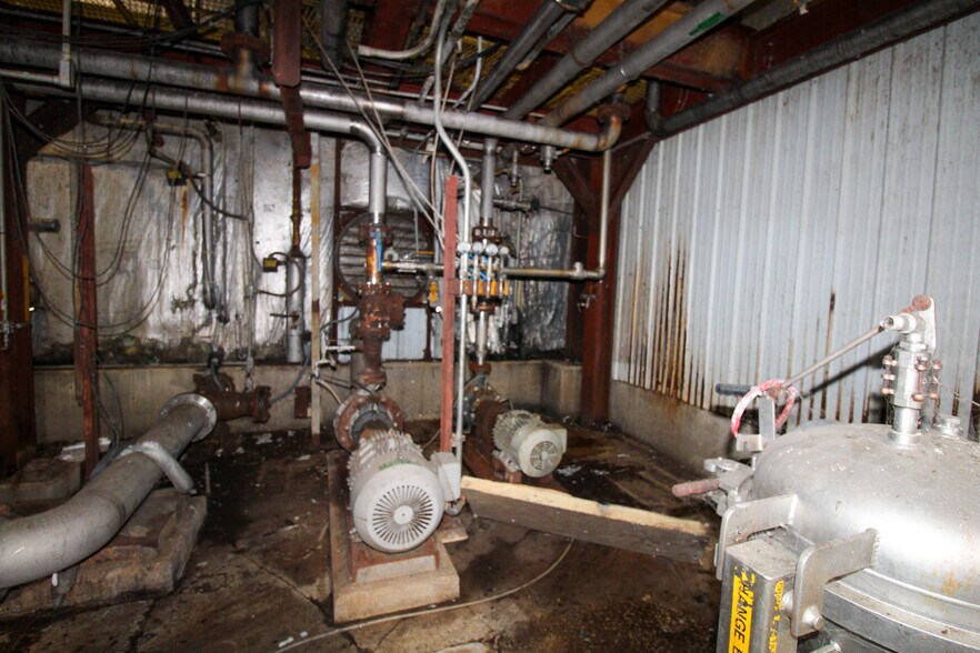 More Photos Of 6059 159th St, Galva Food Processing For Sale
