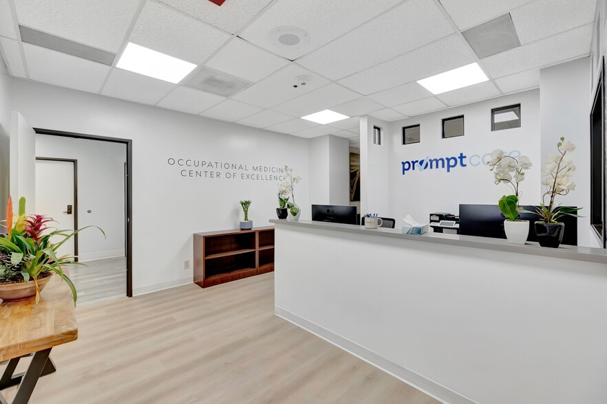 More Photos Of 18800 Delaware St, Huntington Beach Medical For Lease