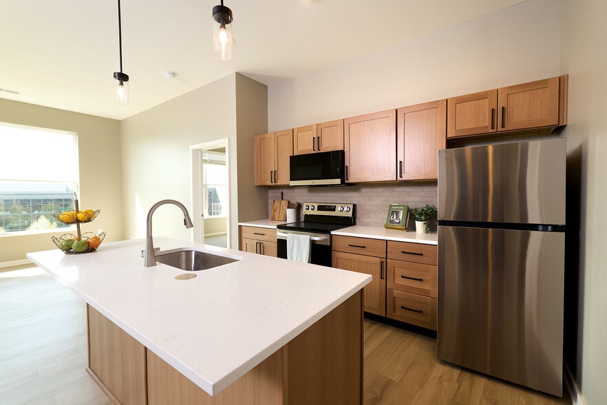 More Photos Of 1055 Yard St, Grandview Heights Apartments For Lease