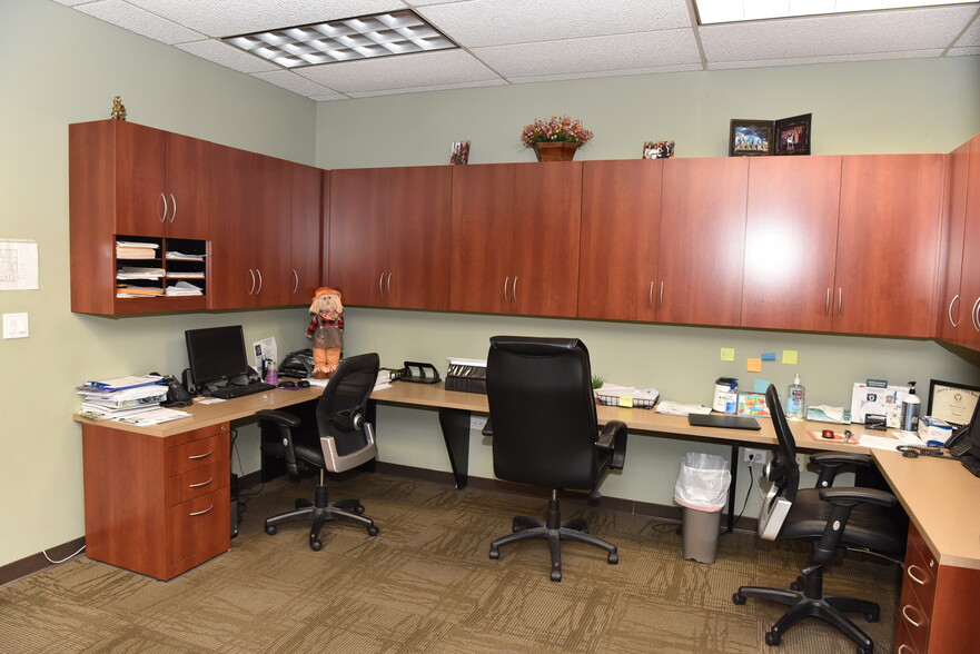 More Photos Of 3641 E 108th St, Chicago Medical For Sale