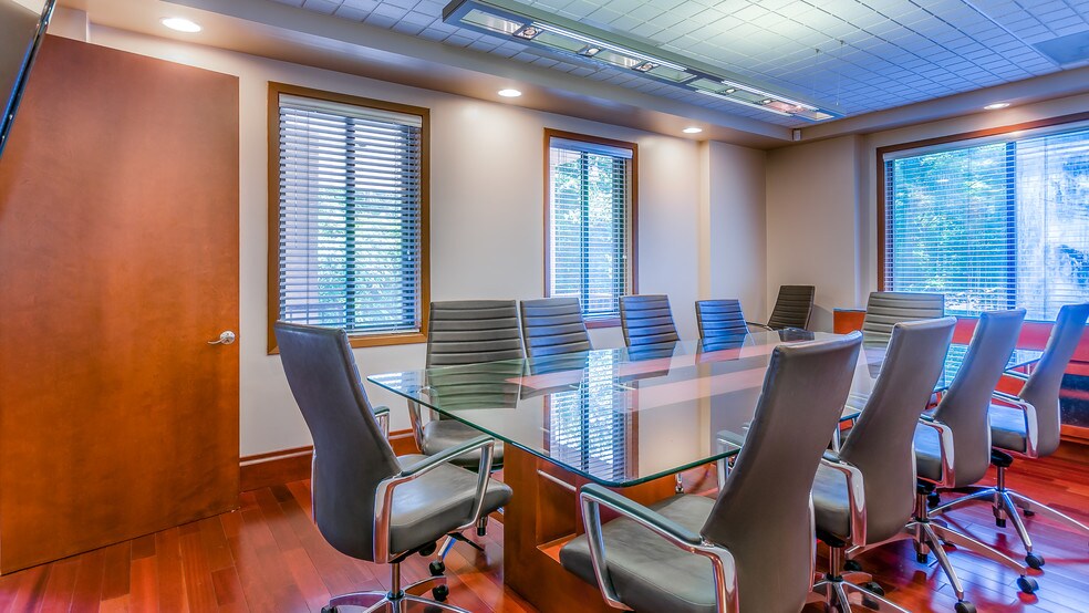 More Photos Of 1132 Hightower Trl, Atlanta Medical For Sale