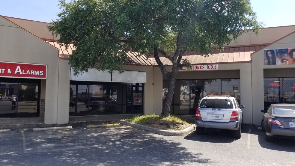 More Photos Of 4400-4424 Walzem Rd, San Antonio Unknown For Lease