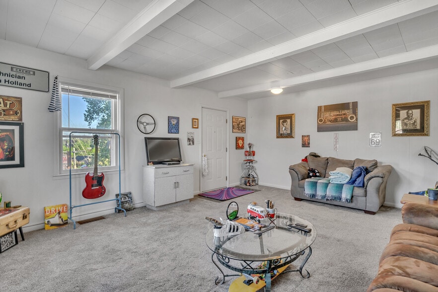 More Photos Of 84 Highway 105, Palmer Lake Storefront Retail Residential For Sale