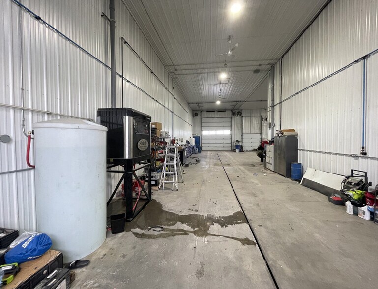 More Photos Of 30 Clover Dr, Rosser Service For Sale