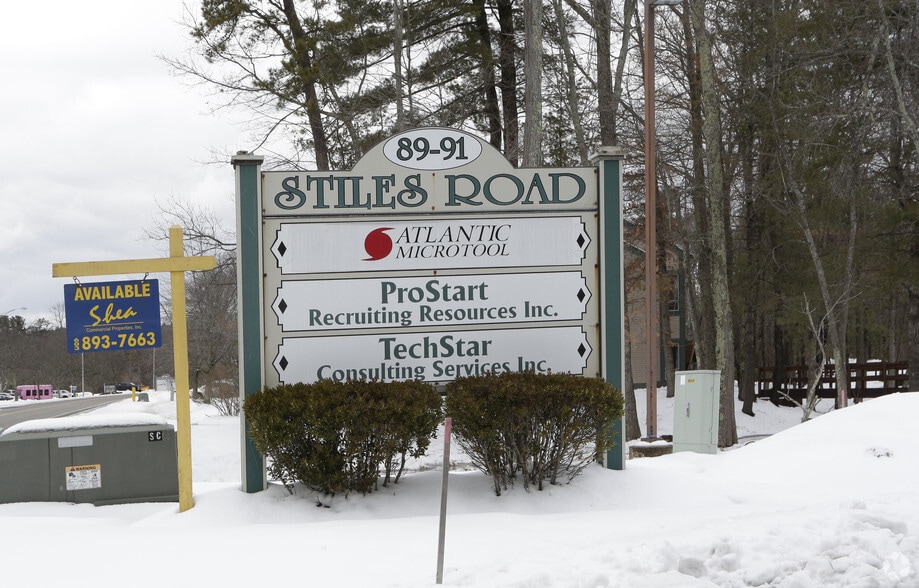 More Photos Of 89-91 Stiles Rd, Salem Office For Lease