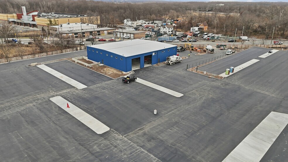 More Photos Of 2577 Forest Ave, Staten Island Land For Lease