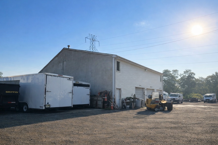 More Photos Of 1613 Reed Rd, Pennington Industrial For Lease