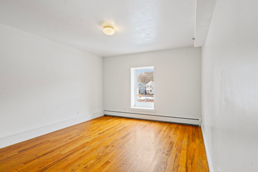 More Photos Of 98 S Main St, Castleton On Hudson Multifamily For Sale