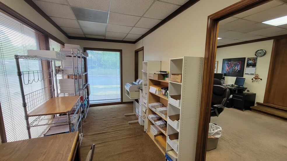 More Photos Of 3787-3795 River Rd N, Keizer Medical For Sale