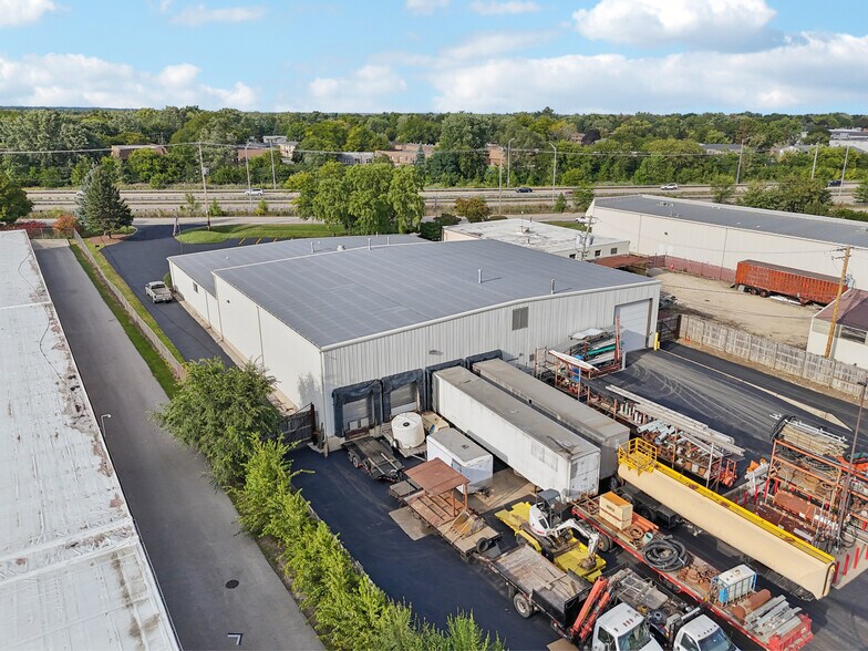 More Photos Of 1725 Weld Rd, Elgin Warehouse For Sale