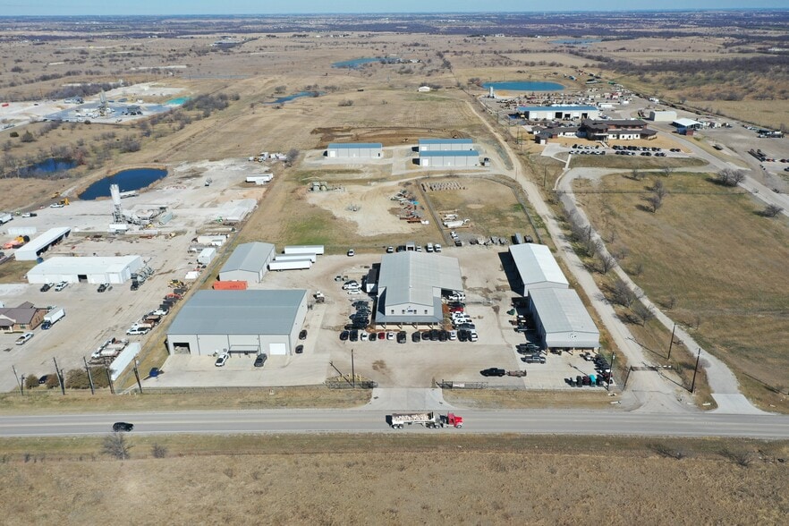More Photos Of 7400-7450 FM 2449, Ponder Unknown For Lease