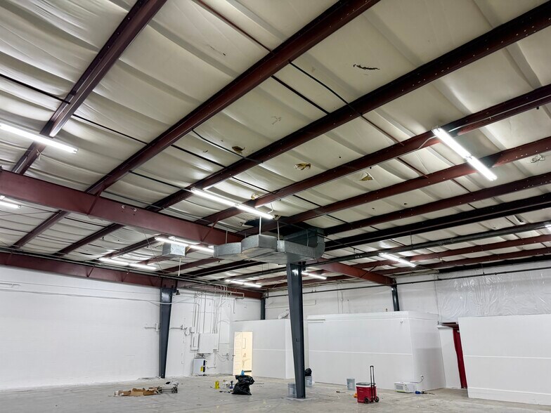 More Photos Of 9521 Lumley Rd, Morrisville Industrial For Sale