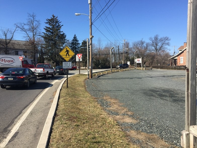 More Photos Of 1499 E Philadelphia Ave, Gilbertsville Storefront Retail Residential For Sale