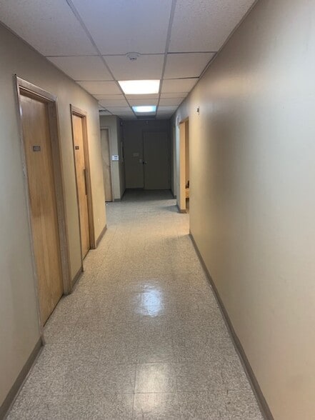 More Photos Of 3520 N 16th St, Phoenix Office For Sale