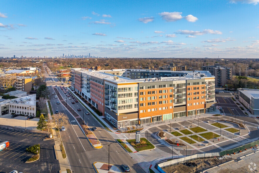 More Photos Of 7215 N District Ave, Lincolnwood Apartments For Lease