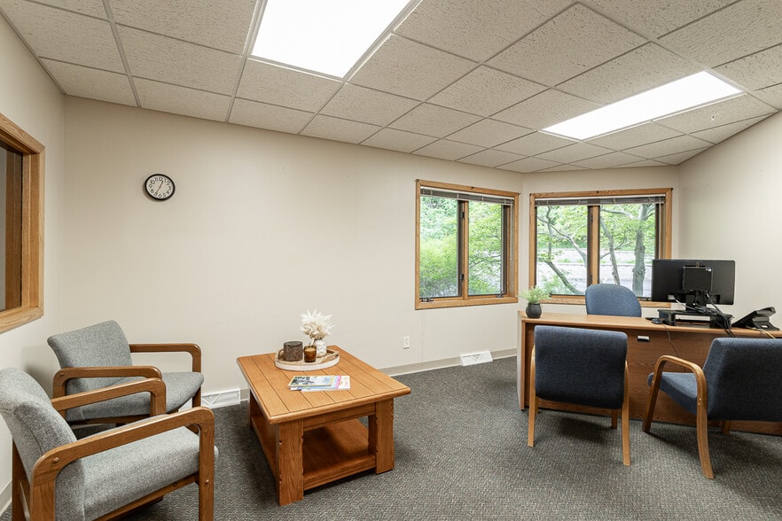 More Photos Of 520 N 28th Ave, Wausau Medical For Sale