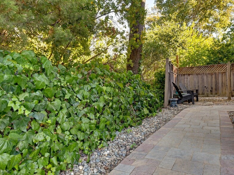 More Photos Of 891 Bell St, Lafayette Apartments For Sale