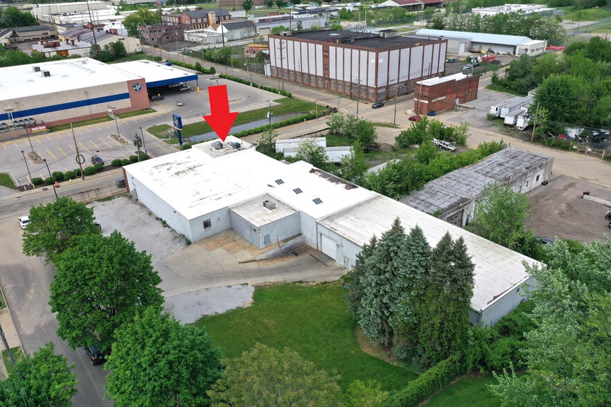 More Photos Of 96 E Miller Ave, Akron Manufacturing For Sale