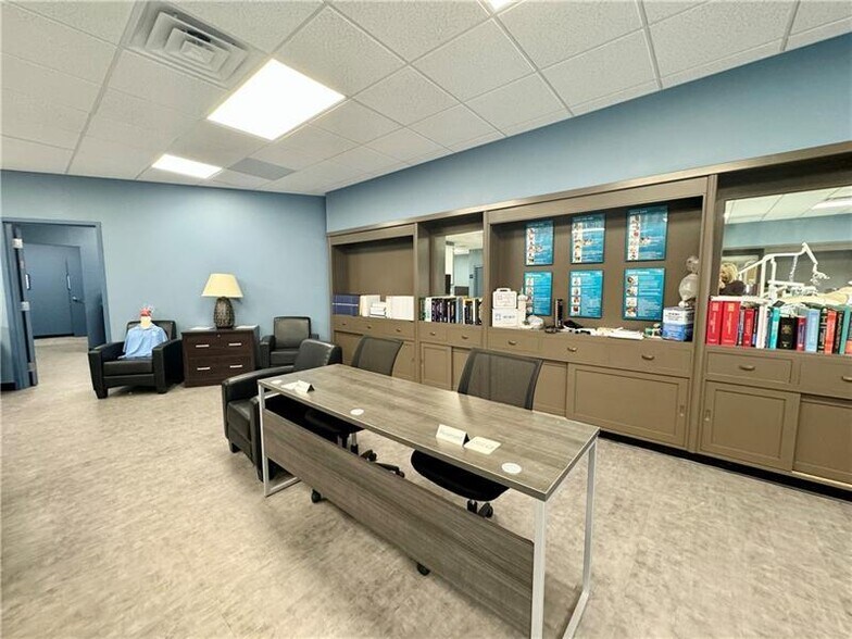 More Photos Of 107 E North St, New Castle Storefront For Sale