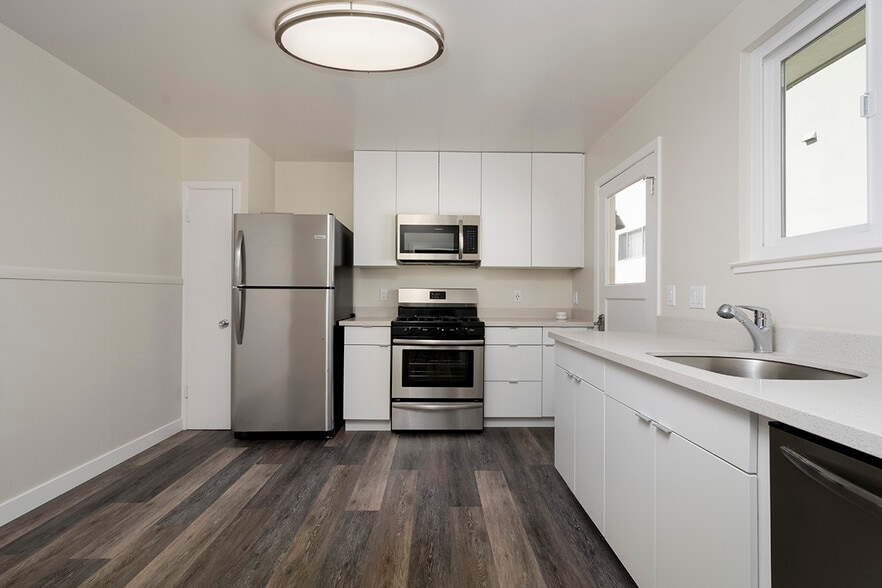 More Photos Of 22 Duane St, Redwood City Apartments For Sale