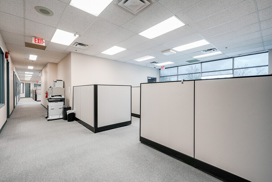 More Photos Of 766 Cliveden Pl, Delta Warehouse For Lease