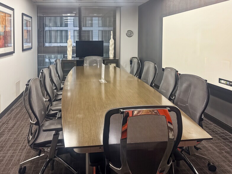 More Photos Of 4830 W Kennedy Blvd, Tampa Coworking Space