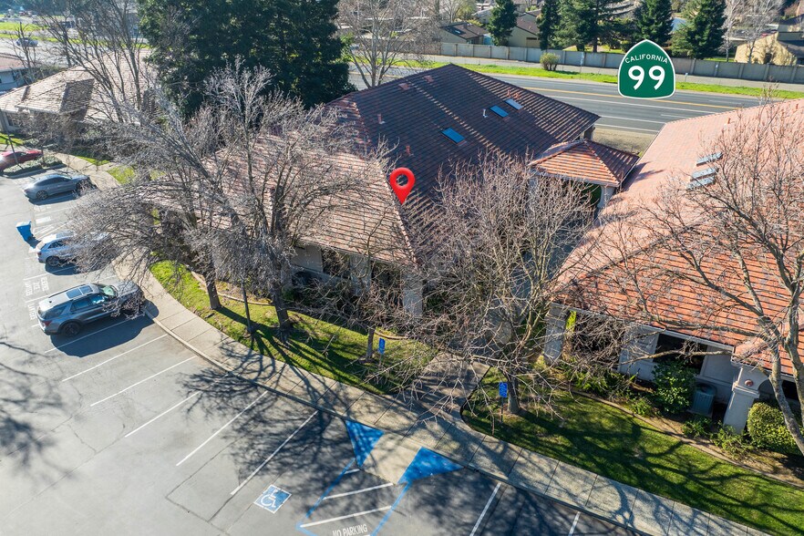 More Photos Of 437 Century Park Dr, Yuba City Office Residential For Lease