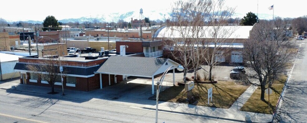 More Photos Of 221 W Main St, Burley Medical For Sale