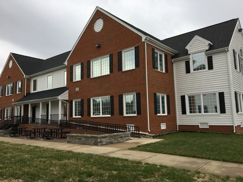 More Photos Of 9568 Kings Charter Dr, Ashland Coworking Space
