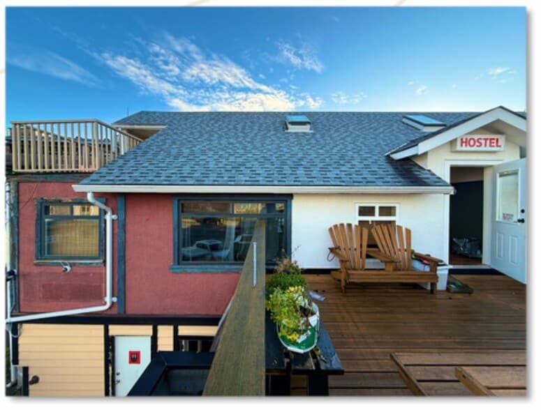 Primary Photo Of 4454 Willingdon Av, Powell River General Retail For Sale