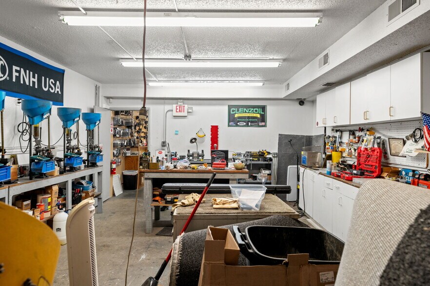 More Photos Of 6123 Ridge Rd, Port Richey Freestanding For Sale