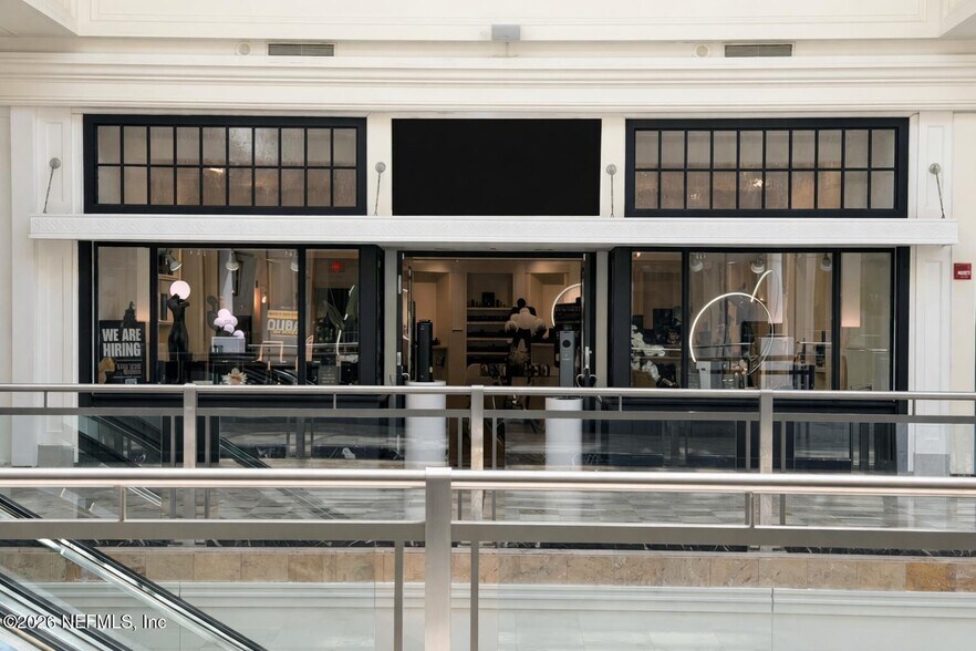 More Photos Of 10300-10308 Southside Blvd, Jacksonville General Retail For Sale