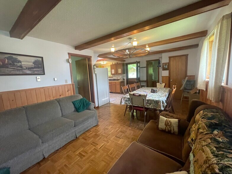 More Photos Of 853 Fairview Rd, Howard Apartments For Sale