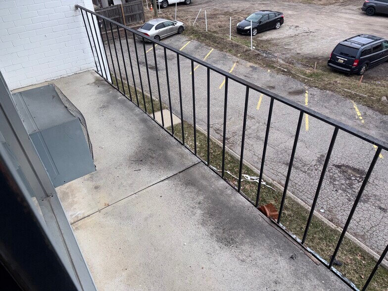 More Photos Of 416 Perrin St, Ypsilanti Apartments For Sale