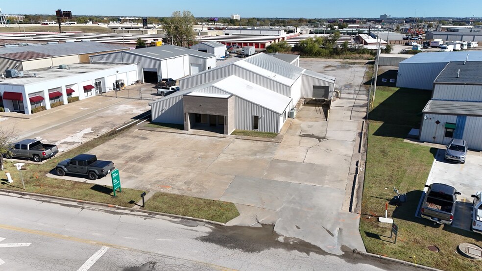 Primary Photo Of 4373 S 93rd East Ave, Tulsa Warehouse For Lease