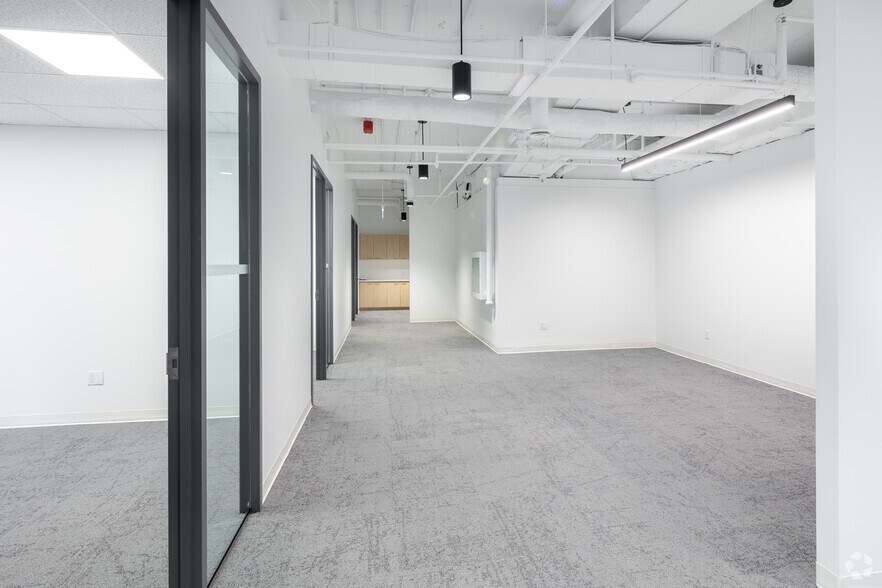 More Photos Of 20 Adelaide St E, Toronto Office For Lease