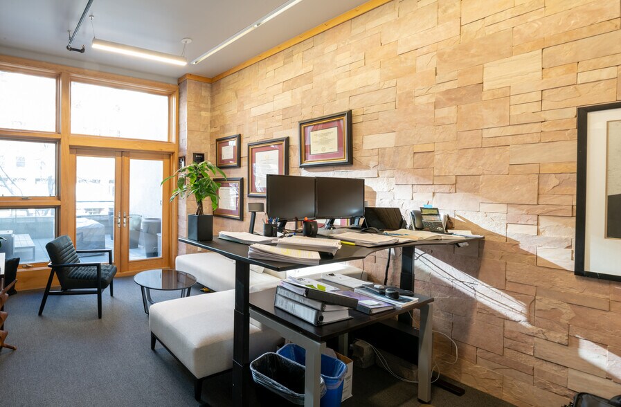 More Photos Of 1444 Blake St, Denver Office For Lease