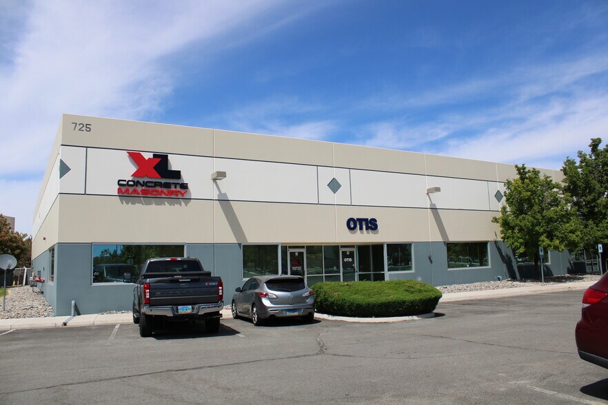 More Photos Of 725 Trademark Dr, Reno Warehouse For Lease